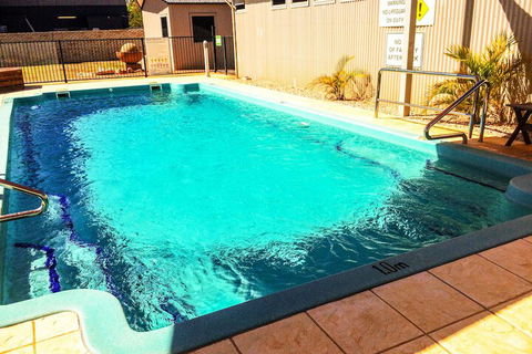 Spinifex Hotel - Accommodation Directory 1