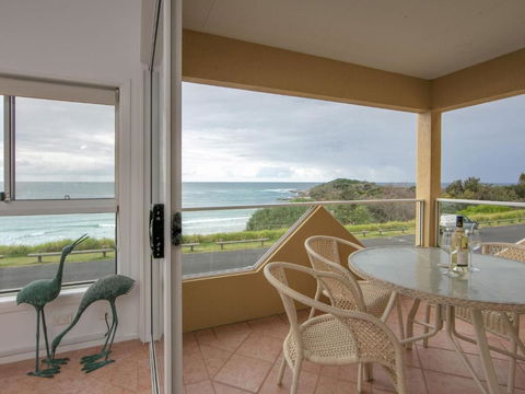 Avalon 1 Overlooking Beautiful Convent Beach - Accommodation Directory 4