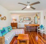 Pacifica 2 Opposite the beach at Brooms Head - Accommodation Directory