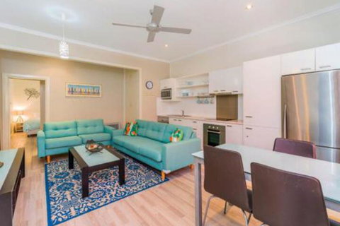 Yamba Daze Sunset Pet Friendly - Accommodation Directory 0