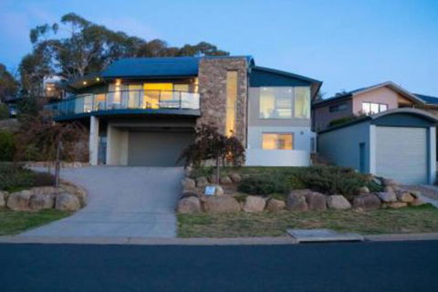 Alpine Air - Accommodation Directory 0