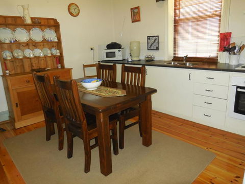 Amalie Cottage Waikerie Unit 1 - Accommodation Directory 4