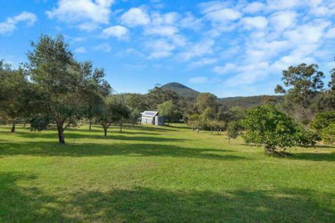 Howes Valley Hideaway Your Escape To The Wilderness - Accommodation Directory 6