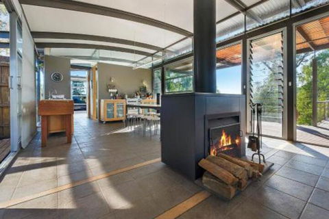 Howes Valley Hideaway Your Escape To The Wilderness - Accommodation Directory 0