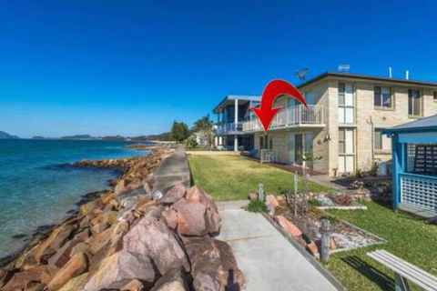 Alcheringa Unit 1 / 32 Sandy Point Road - Accommodation Directory 2