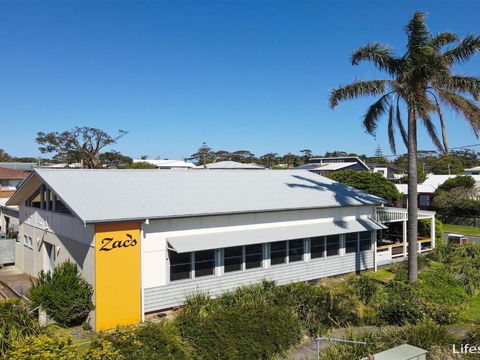 Ocean Blue Apartment Four Apartment On 2nd Level - Accommodation Directory 5