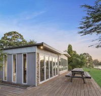 Bluff View River House Stunning Riverfront