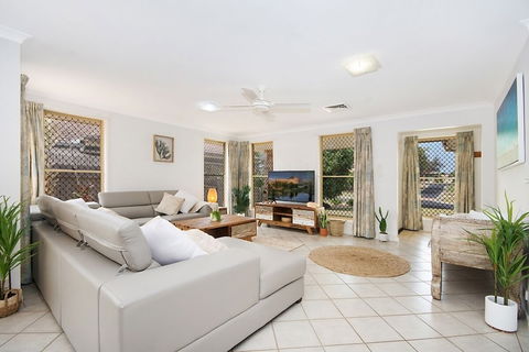 Kailani Beach House - Accommodation Directory 0