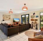 Innisfree Pet Friendly 2 Mins to Beach - Accommodation Directory
