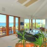 BEDARRA MOLLYMOOK BEACH - Accommodation Directory 0