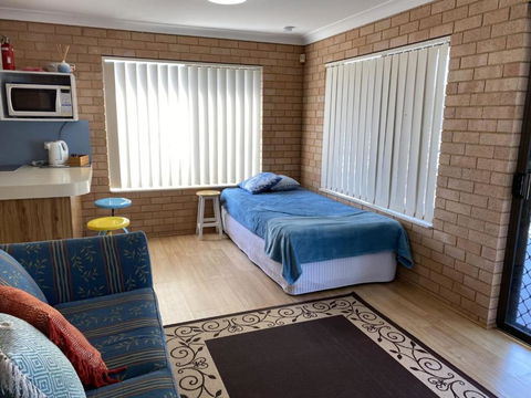 NARRAWALLEE RETREAT - Accommodation Directory 2