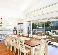 Calming Waters Pet Friendly 3 Min Walk to Beach - Accommodation Directory