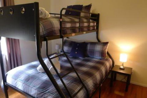 OCEAN BREEZE - Accommodation Directory 7