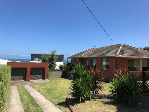 OCEAN VIEWS - Accommodation Directory 3