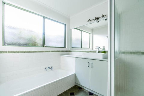 RIPPLE DREAM INVERLOCH - Accommodation Directory 4