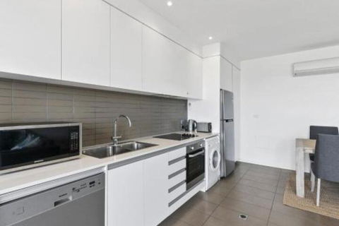WATERFRONT SEVEN In The Heart Of Lorne - Accommodation Directory 4