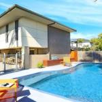 Isthmus On Jones Beach - Accommodation Directory 0