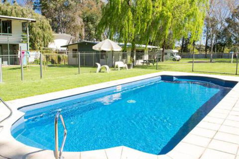 Kalganyi Holiday Park - Accommodation Directory 0