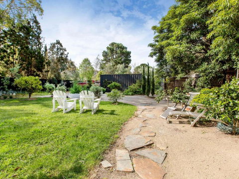 BARRIMA SOMERS BEACH - Accommodation Directory 1