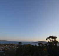 Hilltop House - Accommodation Directory