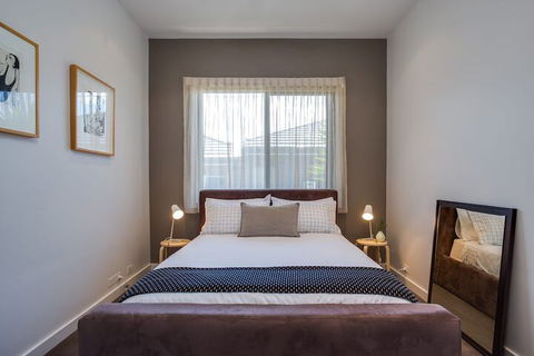 Kalina Retreat Tennis & Pool - Accommodation Directory 5