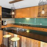 Family Foreshore Favourite - Accommodation Directory 0