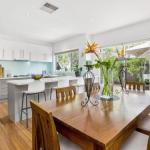 BANGALOW MORNINGTON - Accommodation Directory 0