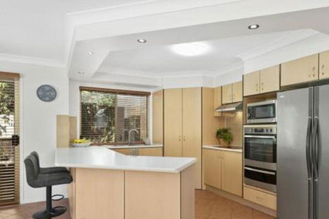 BB233 Banksia Beach Family Home 4 Bedrooms - Accommodation Directory 5
