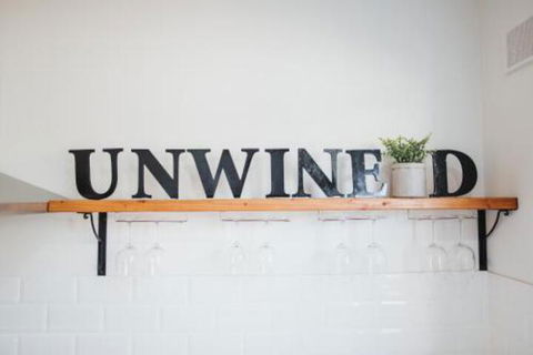 White On Wright Clare - Accommodation Directory 6