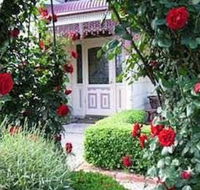 Bed  Breakfast at Stephanies