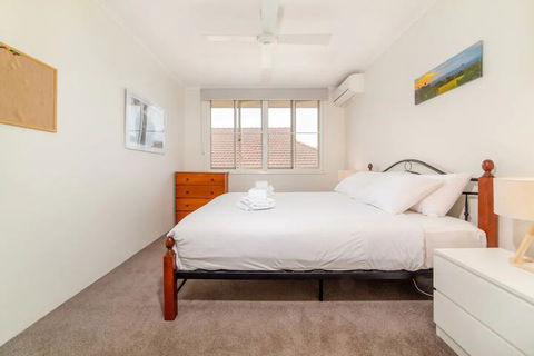 Peaceful 3 Bedroom Apartment In Ascot - Accommodation Directory 2