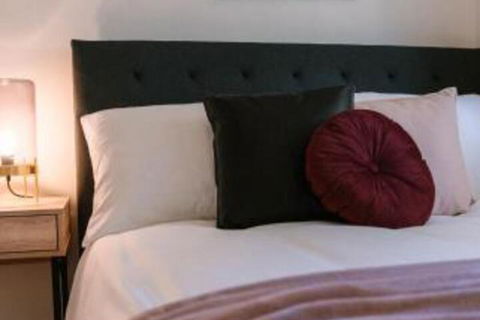 A Wave Away At Glenelg Cosy Unit Near The Beach - Accommodation Directory 3