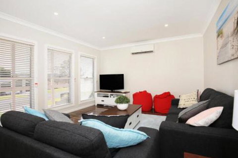 Fairways 10 Mins To Hyams Beach - Accommodation Directory 0