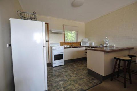 Ballymena Holiday Units - Accommodation Directory 2