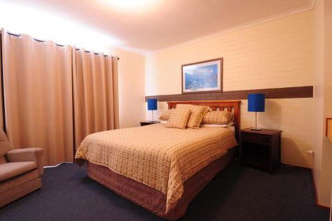 Ballymena Holiday Units - Accommodation Directory 1