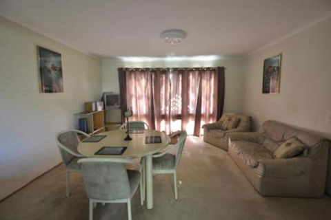 Ballymena Holiday Units - Accommodation Directory 5