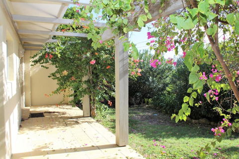 BELLISSIMO - Accommodation Directory 3