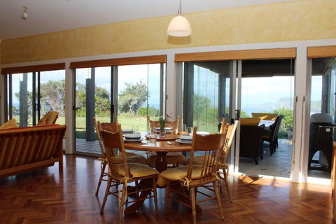 BELLISSIMO - Accommodation Directory 4