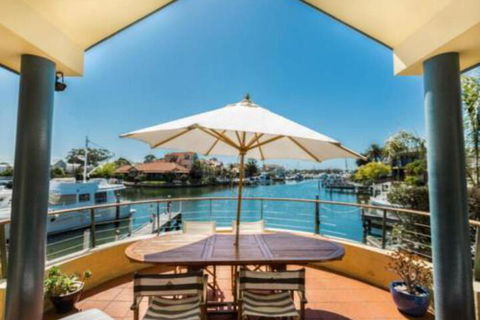 A Mariners Place BEST Location In Town! - Accommodation Directory 3