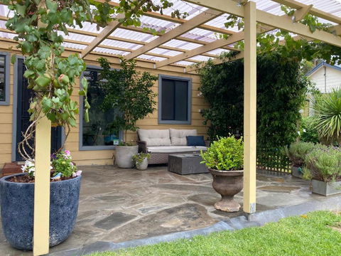 Adagio In Auburn - Accommodation Directory 4