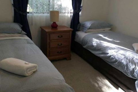 Alexander Cottage - Accommodation Directory 4