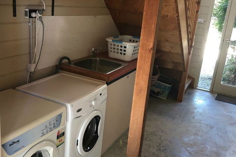 Alpine Stag Lodge Unit 2 - Accommodation Directory 3