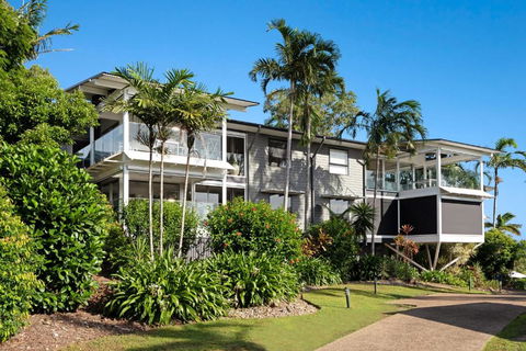 Oasis 25 Hamilton Island - Accommodation Directory 3