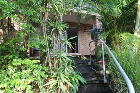 ANCHORAGE 1 - Accommodation Directory 0