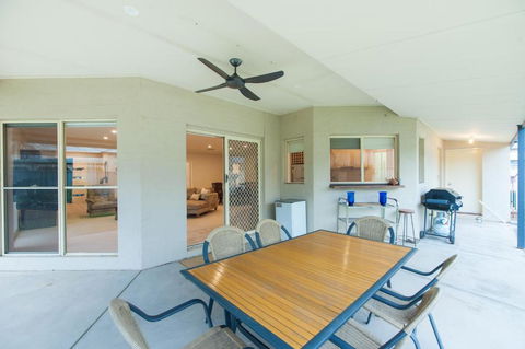 Simms Retreat - Accommodation Directory 2