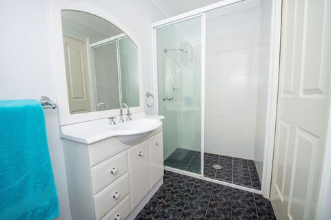 Ajax Avenue 2 / 35 Nelson Bay - Accommodation Directory 3