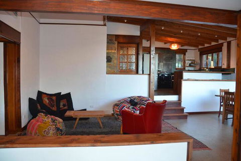 Of Stone & Wood Guesthouse Secluded Getaway! - Accommodation Directory 3