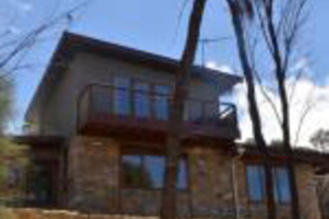 Of Stone & Wood Guesthouse Secluded Getaway! - Accommodation Directory 0