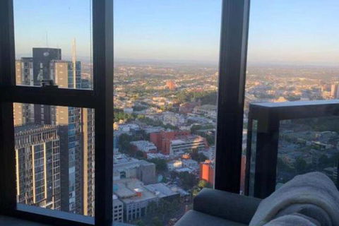 Avant Garde Living In The Heart Of The City - Accommodation Directory 2