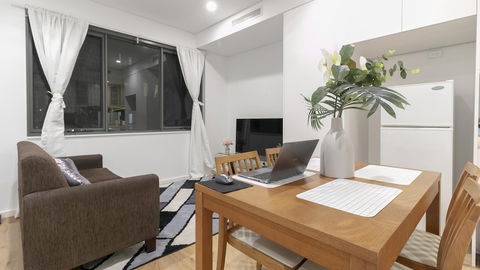 B06-darling Harbour Studio - Accommodation Directory 3